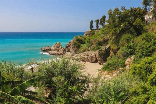 Townhouse B In Punta Lara Villa Nerja Exterior photo