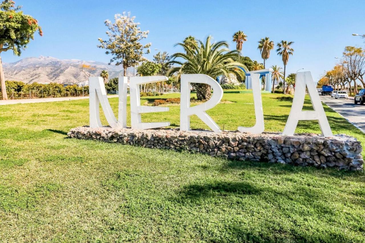 Townhouse B In Punta Lara Villa Nerja Exterior photo